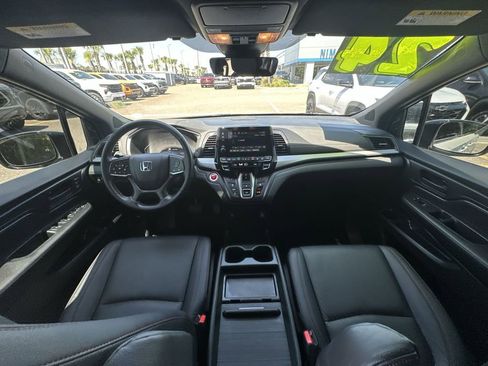 Used 2024 Honda Odyssey Sport image 18