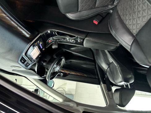 Used 2016 Nissan Maxima Platinum image 17