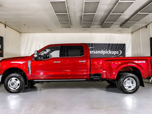 Used 2026 Ford F350 Lariat w/ Chrome Package AWD/4WD image 11