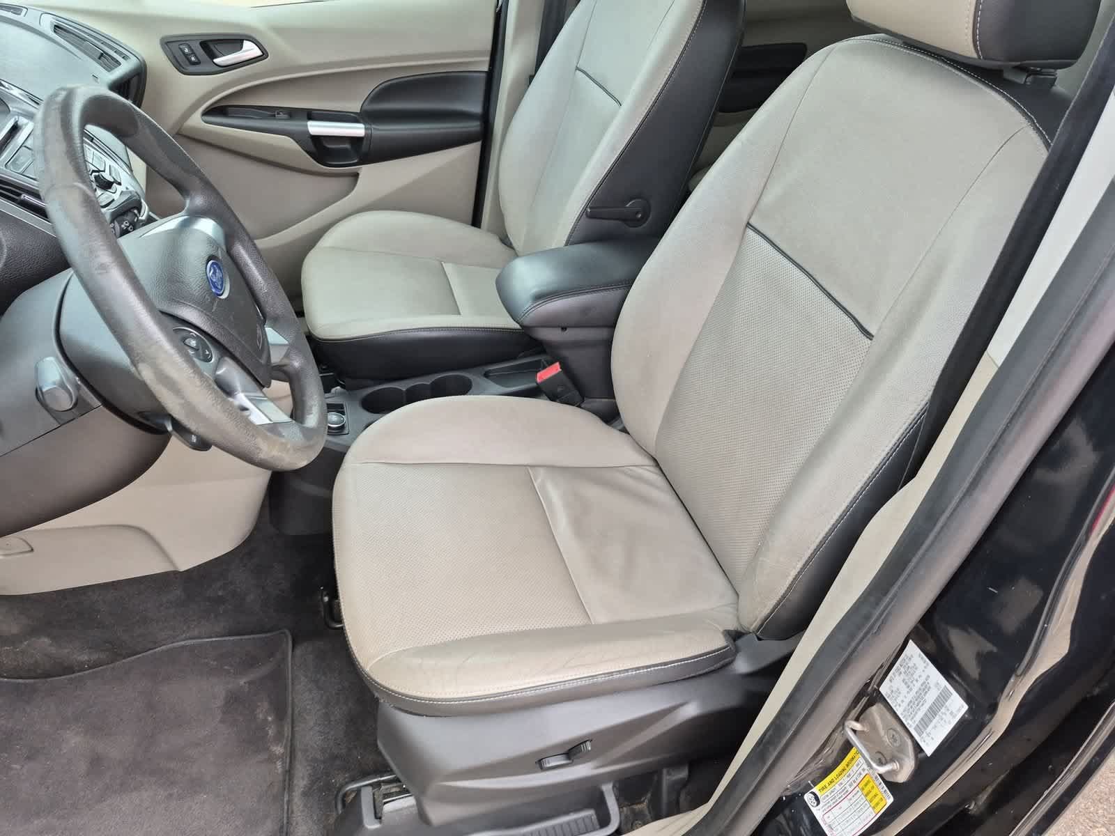 Used 2014 Ford Transit Connect XLT FWD image 16