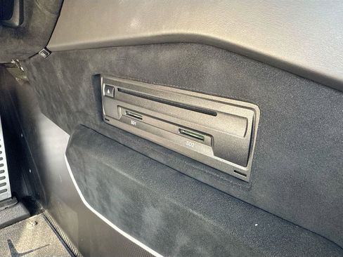 Used 2019 Lamborghini Aventador SVJ image 27