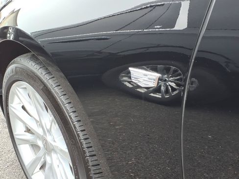 Used 2023 Cadillac CT5 Luxury w/ Sun And Sound Package AWD/4WD image 8