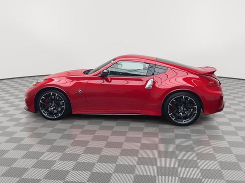 Used 2015 Nissan 370Z NISMO image 25