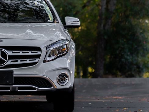 Used 2019 Mercedes-Benz GLA 250 GLA 250 4MATIC SUV w/ Convenience Package image 38