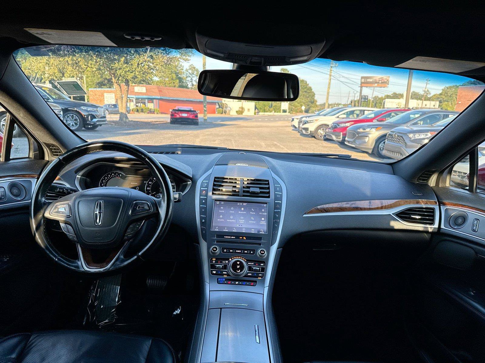 Used 2019 Lincoln MKZ Reserve AWD/4WD image 2