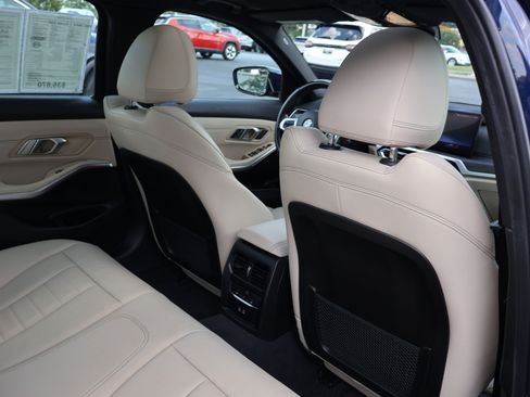 Used 2023 BMW 330i Sedan RWD image 27