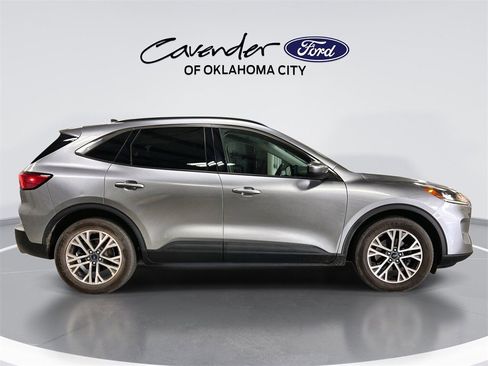 Used 2021 Ford Escape SEL image 9