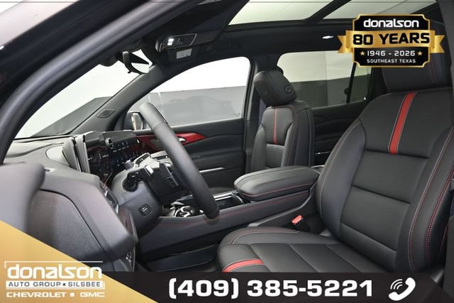New 2026 Chevrolet Traverse RS w/ LPO, Floor Liner Package FWD image 9
