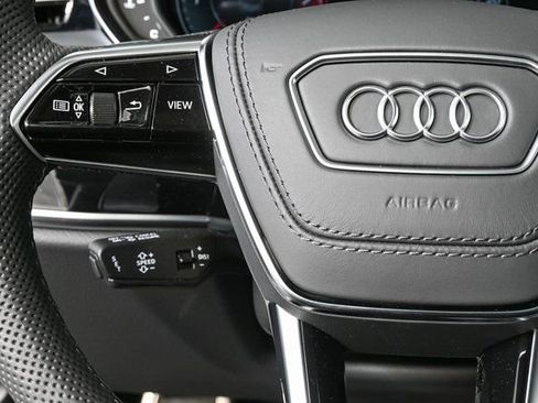 New 2026 Audi S8 4.0T image 11