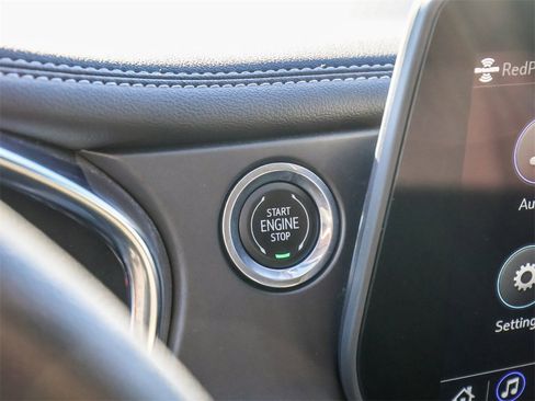 Used 2024 Chevrolet Blazer LT w/ Convenience Package image 28