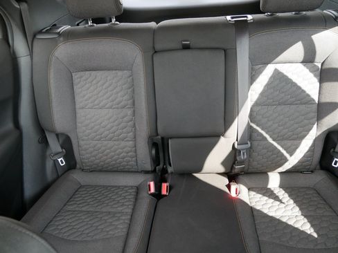 Used 2020 Chevrolet Equinox LT FWD image 13