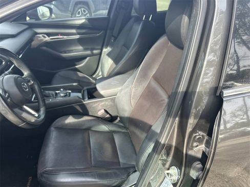 Used 2019 MAZDA MAZDA3 AWD Hatchback w/ Premium Pkg image 14