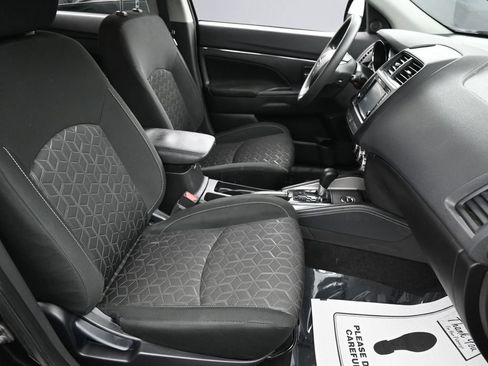 Used 2023 Mitsubishi Outlander Sport AWD image 26