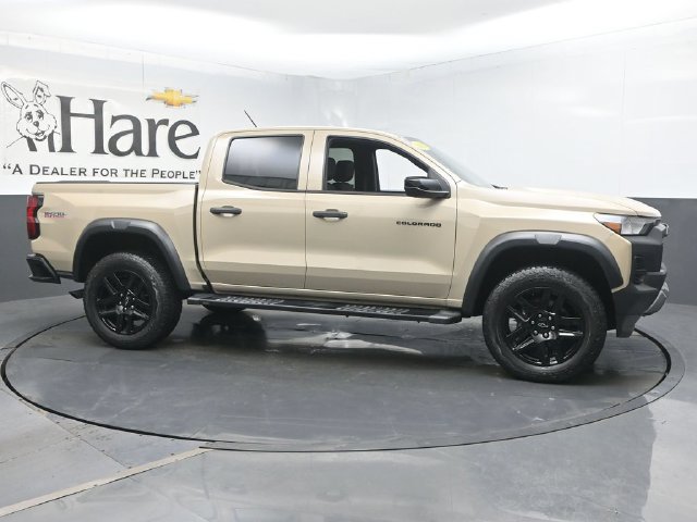 Used 2023 Chevrolet Colorado Trail Boss w/ LPO, Dark Essentials Package AWD/4WD image 1
