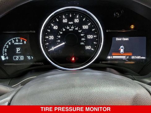 Used 2021 Honda HR-V EX image 18