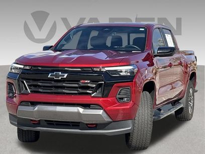 Used 2023 Chevrolet Colorado Z71 w/ Z71 Convenience Package 2