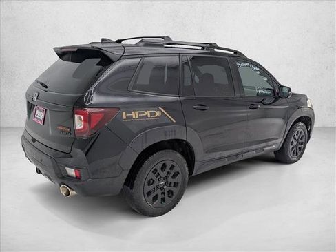 Used 2023 Honda Passport TrailSport image 5