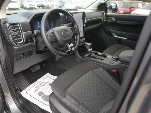 Used 2024 Ford Ranger XLT w/ Technology Package image 8