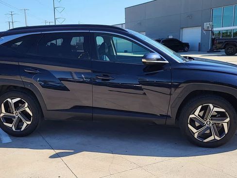 Used 2022 Hyundai Tucson Limited w/ Cargo Package AWD/4WD image 9