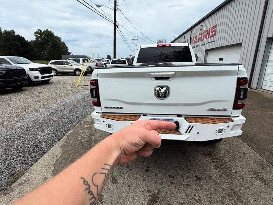 Used 2023 RAM 3500 Big Horn w/ Level 1 Equipment Group AWD/4WD image 6