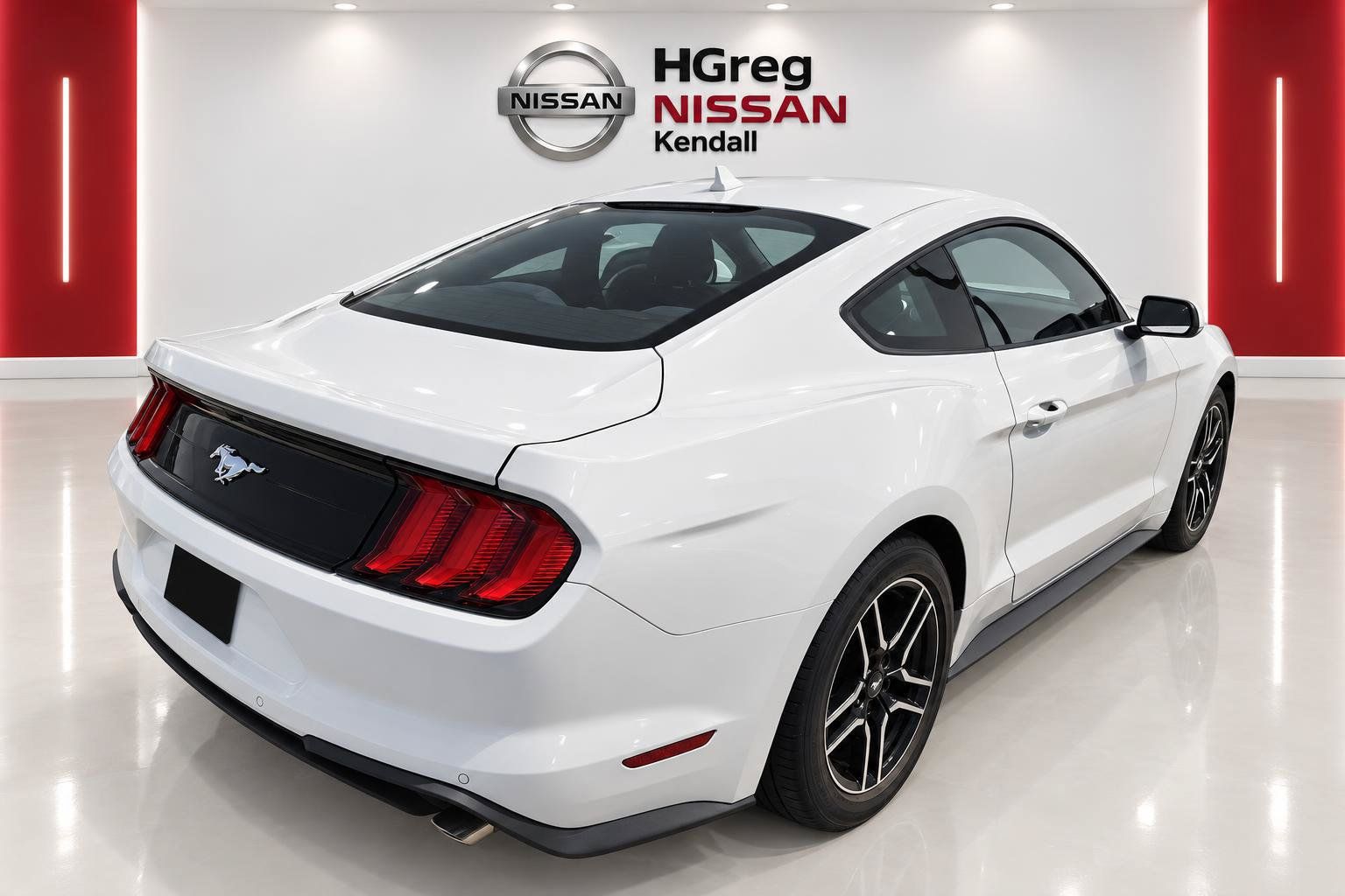 Used 2021 Ford Mustang Coupe w/ Equipment Group 101A RWD image 4