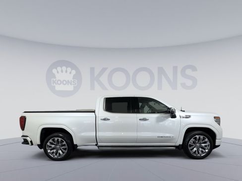 Used 2024 GMC Sierra 1500 Denali w/ Denali Reserve Package AWD/4WD image 8
