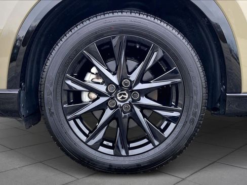 Certified 2025 MAZDA CX-5 Carbon Edition image 10