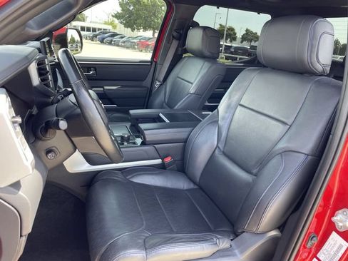 Used 2024 Toyota Tundra Platinum AWD/4WD image 26