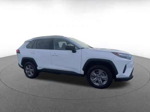 Used 2025 Toyota RAV4 LE image 2