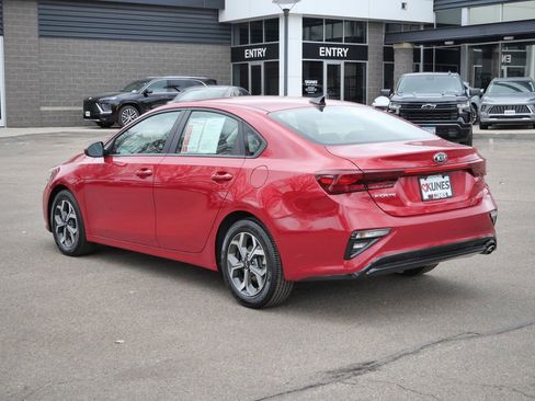 Used 2021 Kia Forte LXS image 7