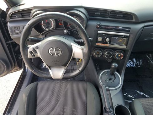Used 2011 Scion tC image 15