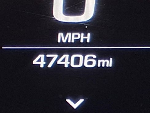 Used 2019 Chevrolet Camaro ZL1 image 24