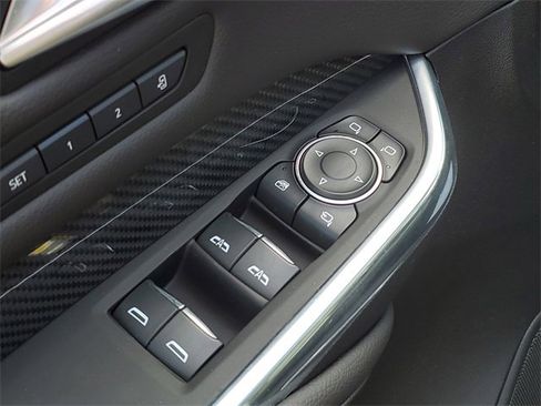 Certified 2023 Cadillac XT4 Sport image 23