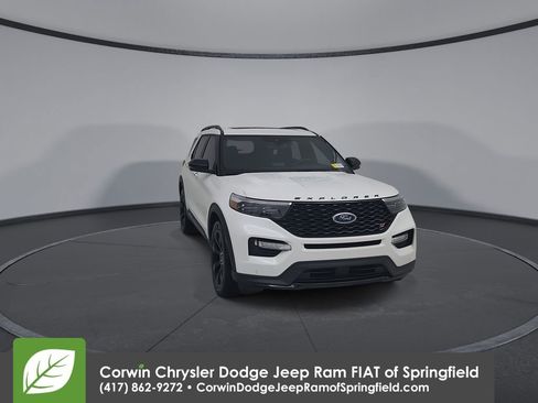 Used 2020 Ford Explorer ST w/ ST Street Pack AWD/4WD image 3