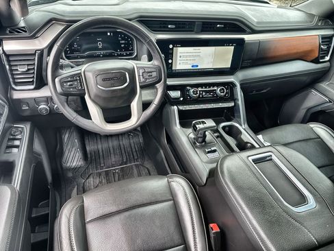 Used 2022 GMC Sierra 1500 Denali w/ Technology Package RWD image 20
