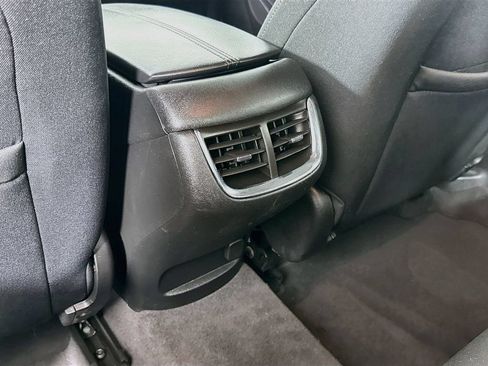 Used 2020 Chevrolet Malibu LT FWD image 28