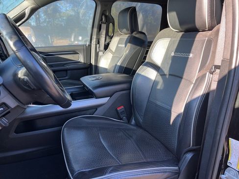 Used 2022 RAM 2500 Laramie w/ Night Edition image 7