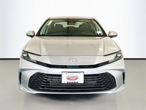 New 2026 Toyota Camry LE image 2