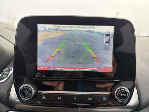 Used 2018 Ford EcoSport SE image 25