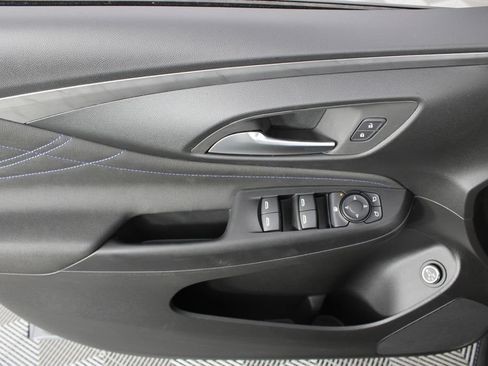 New 2026 Buick Envista Sport Touring w/ Convenience I Package FWD image 13
