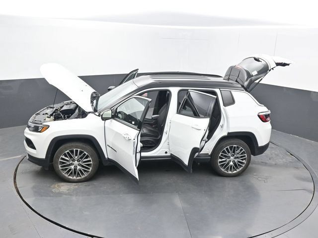 Used 2023 Jeep Compass Limited w/ Elite Group AWD/4WD image 72