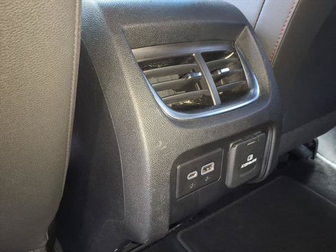 Used 2021 Chevrolet Blazer RS w/ Enhanced Convenience Package AWD/4WD image 16