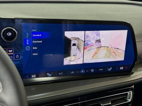 New 2026 Chevrolet Traverse LT w/ Sun and Wheel Package image 14