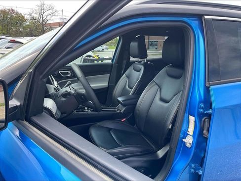 Used 2024 Jeep Compass Limited AWD/4WD image 10