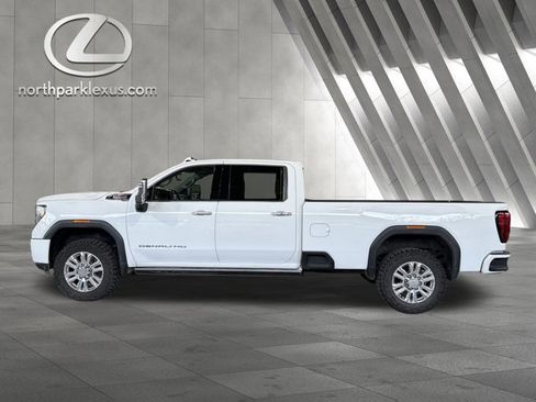 Used 2022 GMC Sierra 3500 Denali w/ Denali Ultimate Package image 1