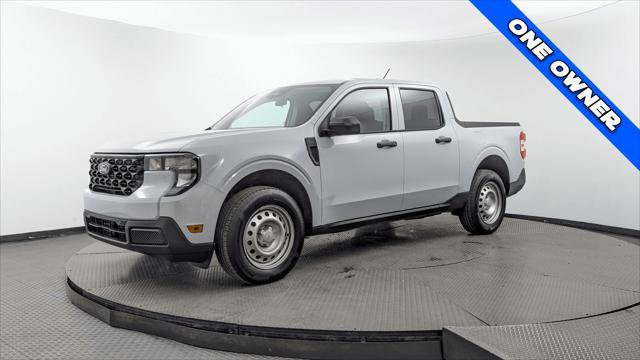 Used 2025 Ford Maverick XL w/ Equipment Group 102A AWD/4WD image 2