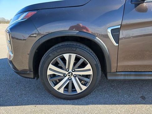 Used 2021 Mitsubishi Outlander Sport SE image 27