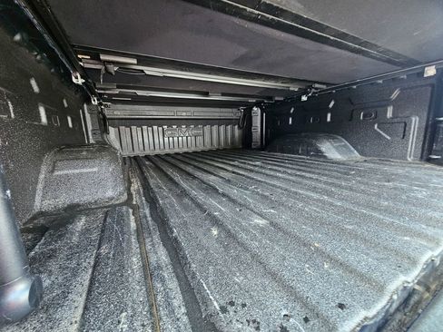 Certified 2023 GMC Sierra 2500 SLT w/ SLT Premium Package image 7