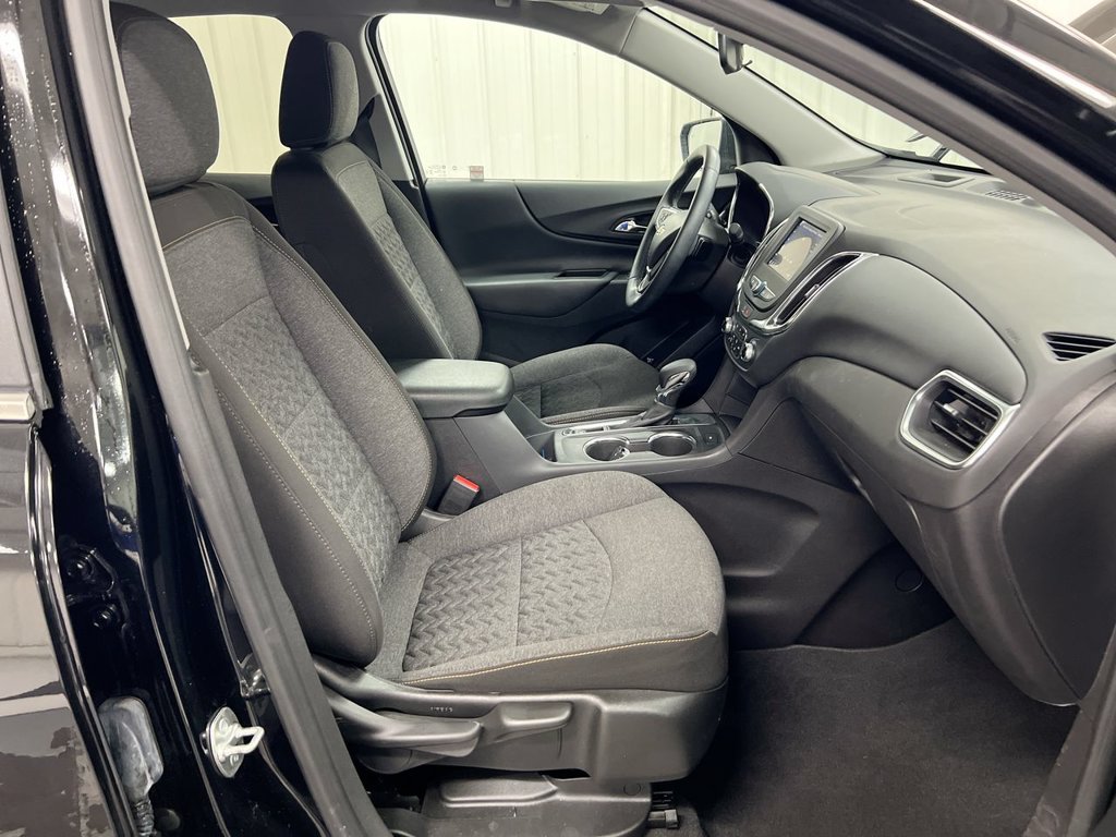 Used 2024 Chevrolet Equinox LT FWD image 21