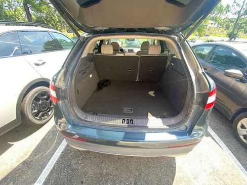 Used 2016 Lincoln MKX Reserve w/ Climate Package FWD image 8